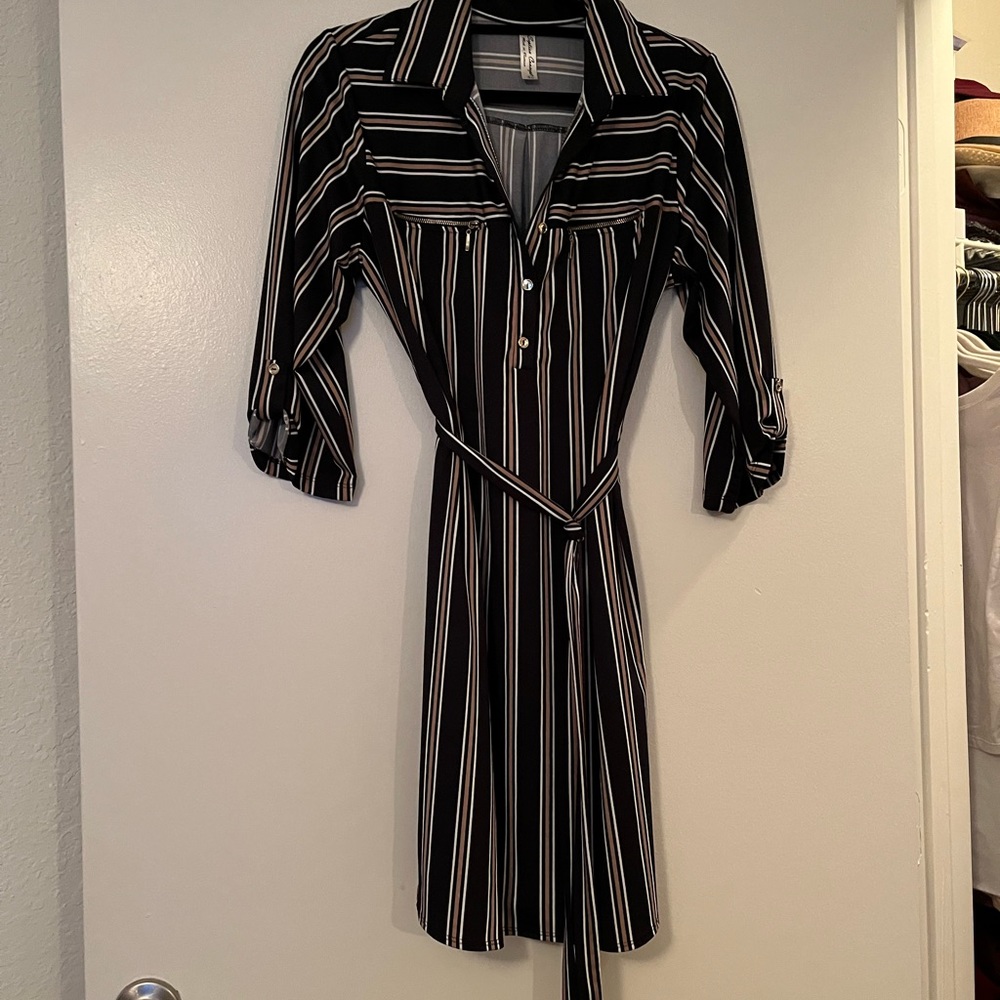 Professional dress with waist tie